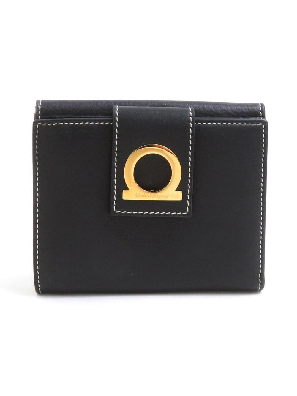 Auth Salvatore Ferragamo Gancini Bifold #363512S11B